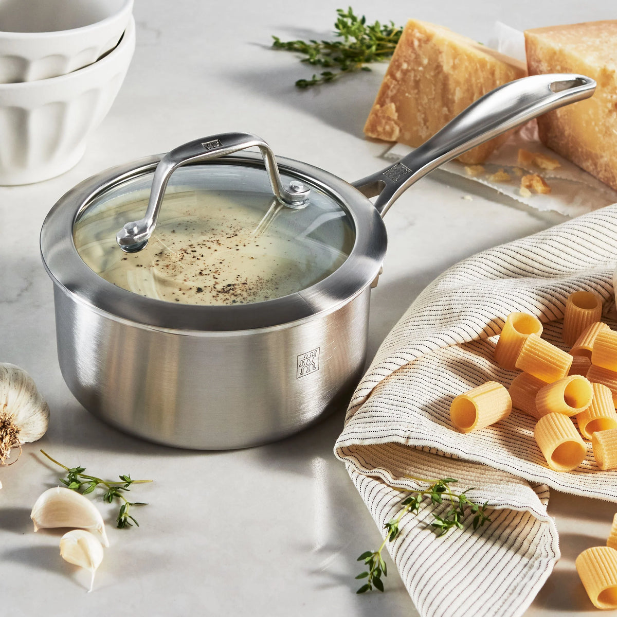 2 Qt Stainless Steel Ceramic Non-Stick Sauce Pan W31531