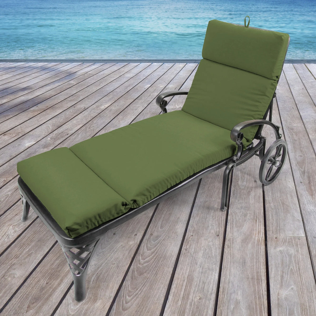 Green Outdoor Chaise Lounge Cushion with Ties S1524