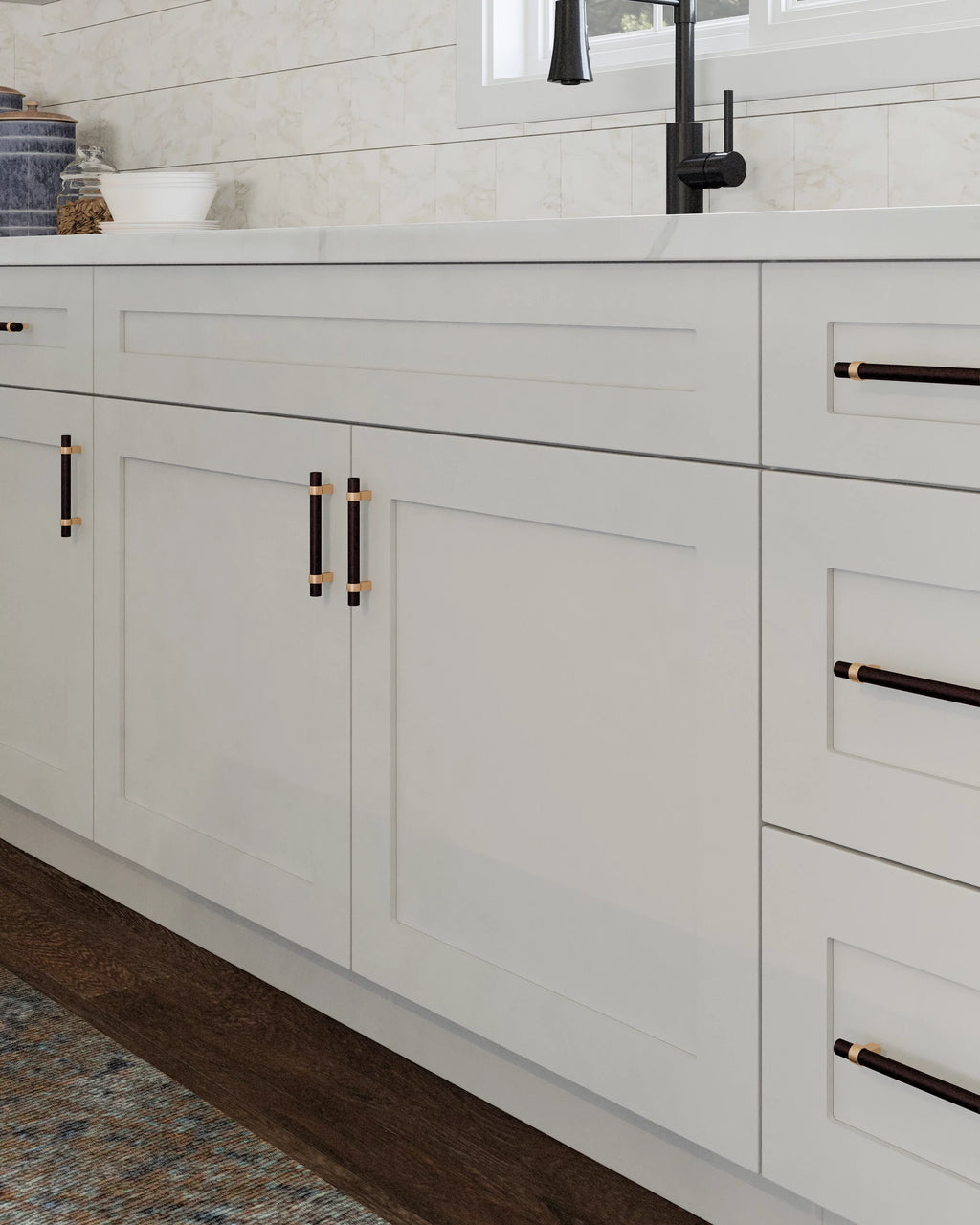 White Shaker Base Kitchen Cabinet 36x34.5x24 H398752