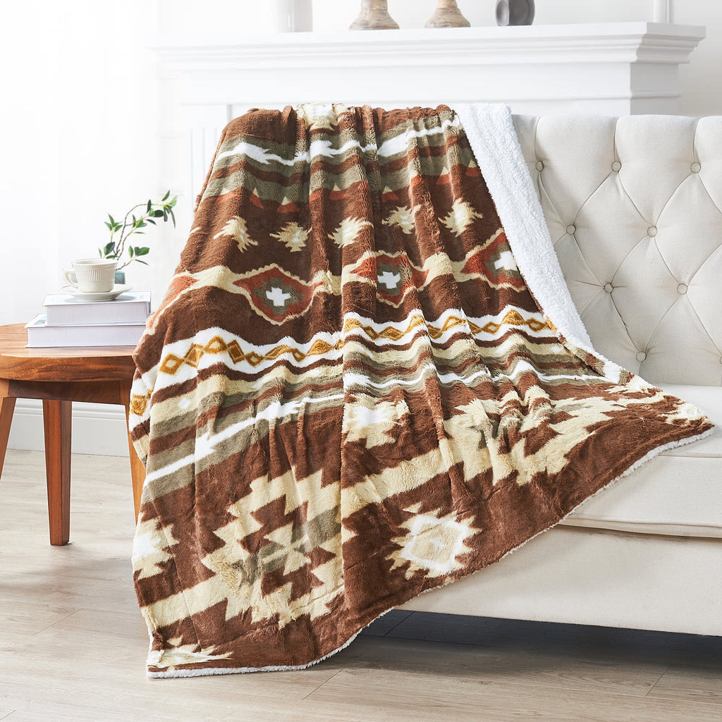 Faux Fur Sherpa Throw 50" x 60" L5315