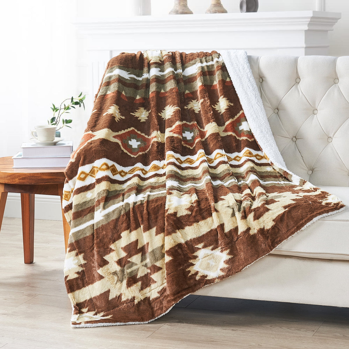 Faux Fur Sherpa Throw 50" x 60" L5315