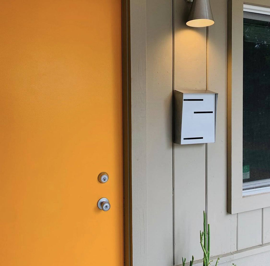 Wall Mounted Mailbox X6874