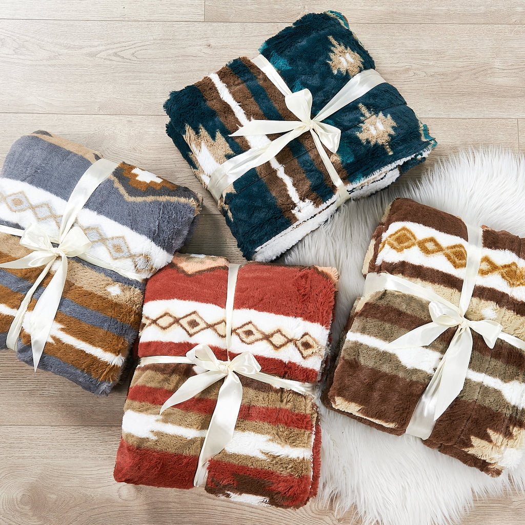 Faux Fur Sherpa Throw 50" x 60" L5315