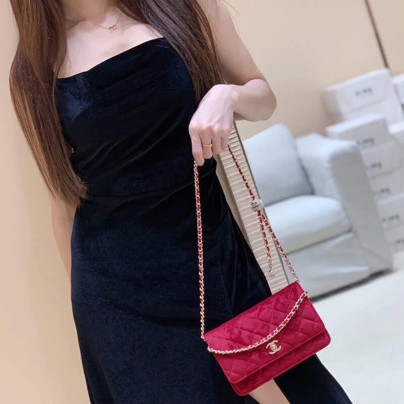 Velvet A6752