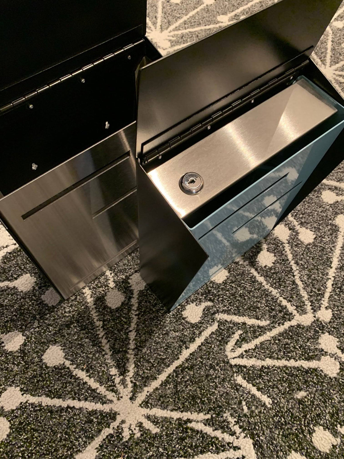 Wall Mounted Mailbox X6874