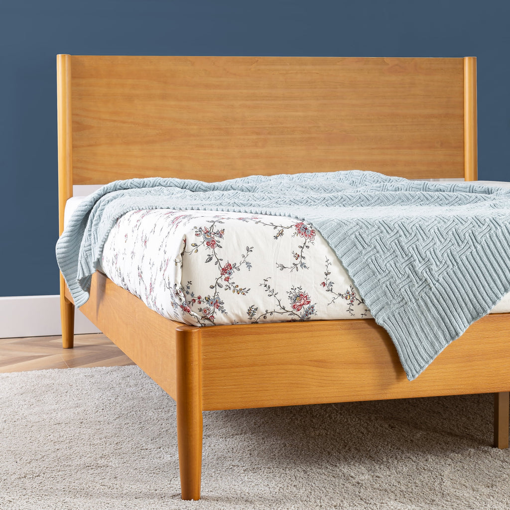 Queen Wood Platform Bed Frame F799776