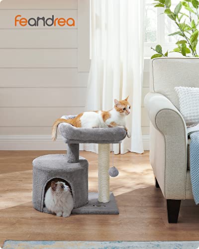 Light Gray Cat Tree Tower with Sisal Scratching Post G697292